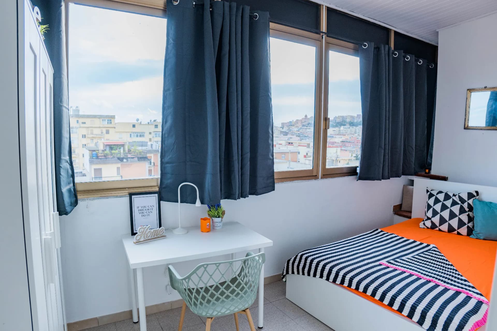Room 121