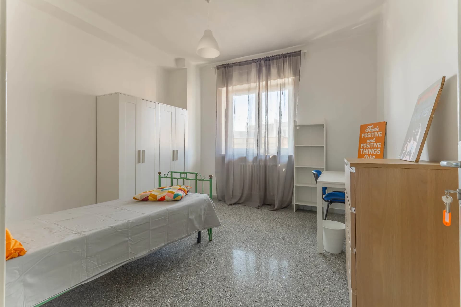 Stanza privata a Bari
