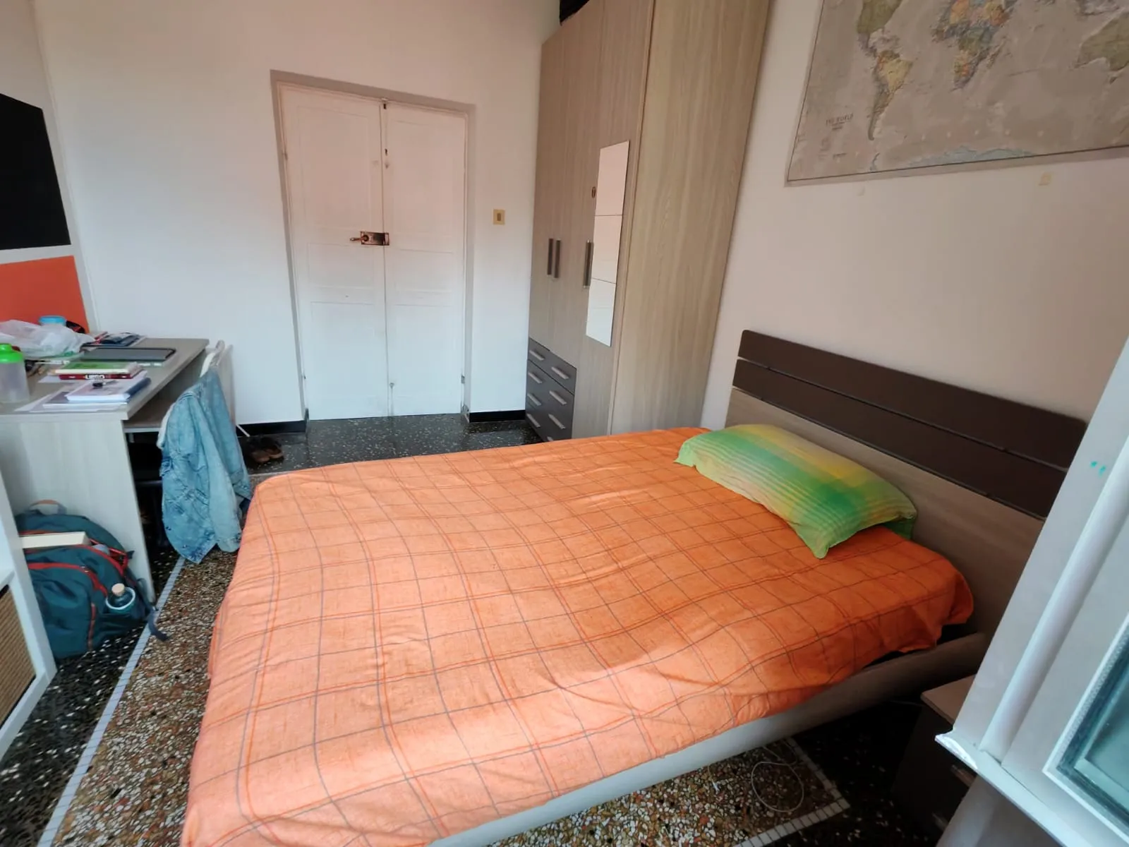 Stanza privata a Genoa